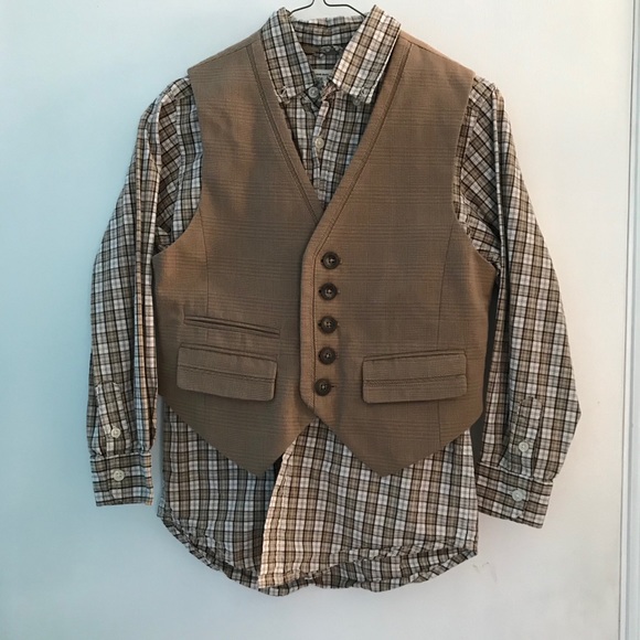 Boys flannel and vest - Picture 1 of 3